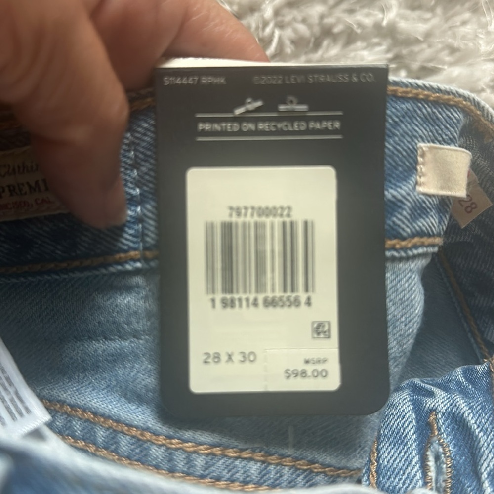 Levi’s NWT - Picture 4 of 4